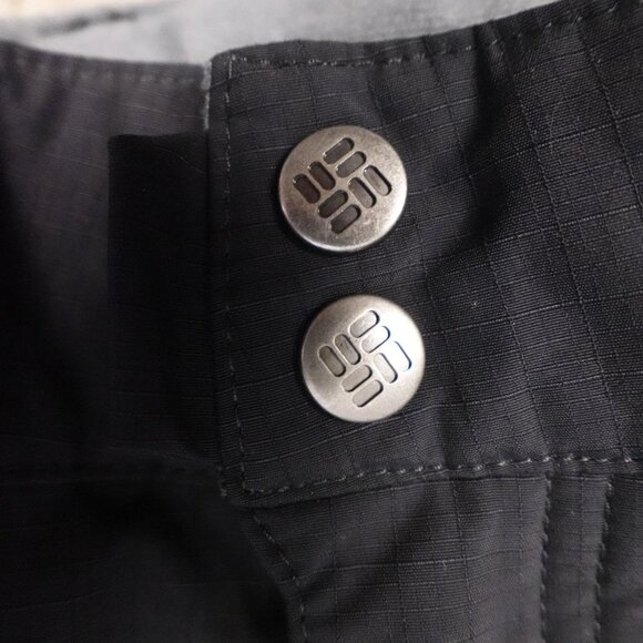 Columbia Chilliwack Snow Pants - Omni-Tech Waterproof Black (Men’s Large) - Picture 3 of 15